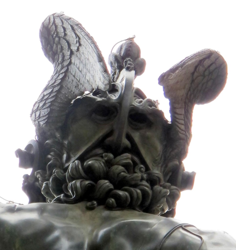 Cellini,_perseo_10_autoritratto